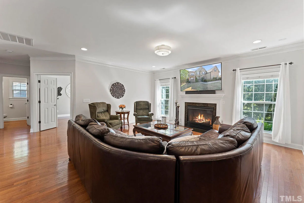 Caul Group-104-Tamarak-Wood-Court-11