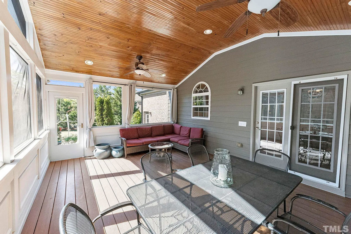 Caul Group-104-Tamarak-Wood-Court-16