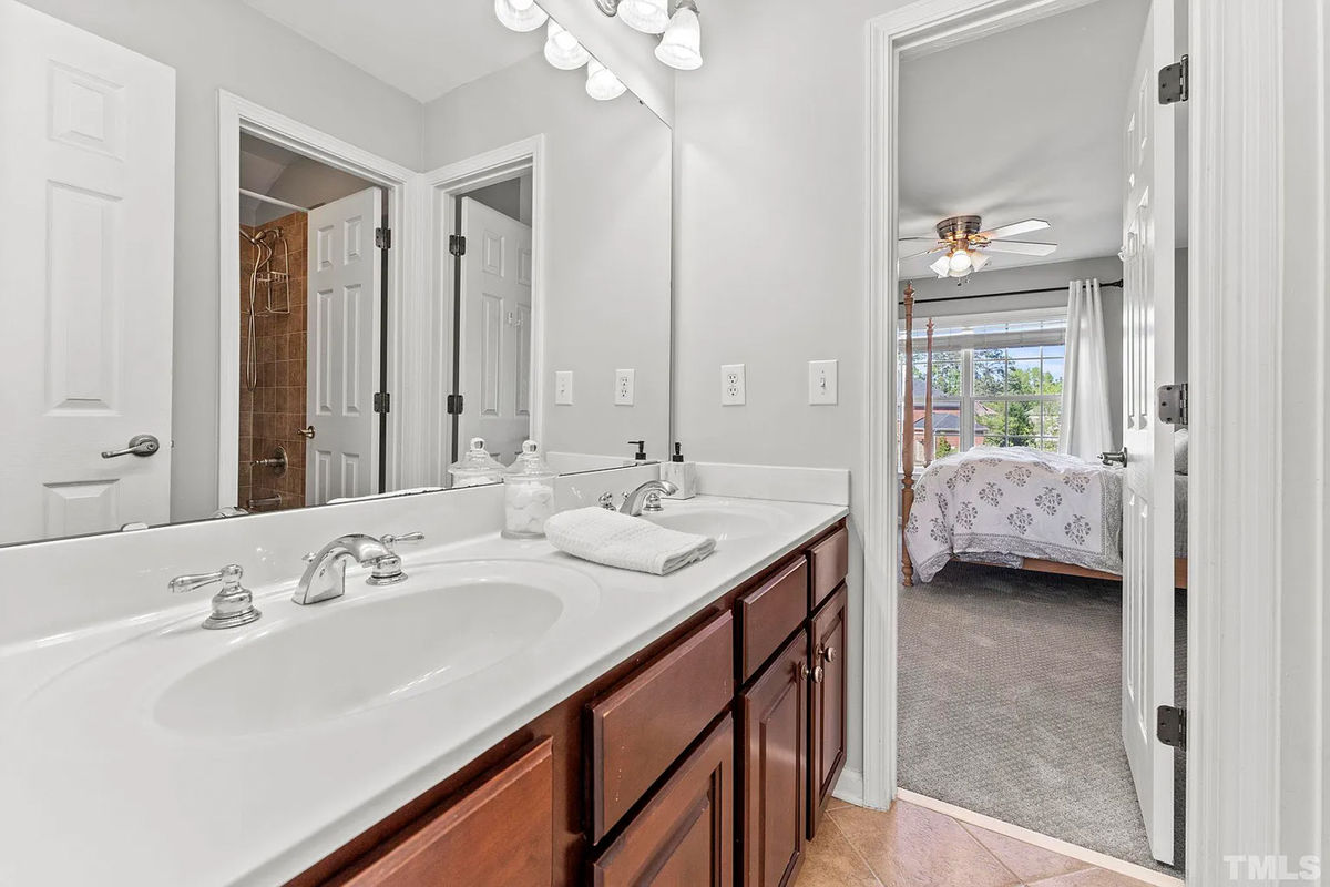 Caul Group-104-Tamarak-Wood-Court-20