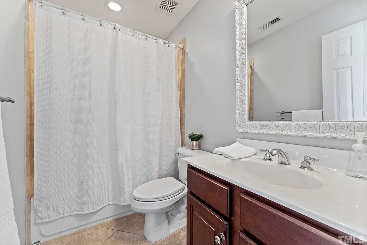 Caul Group-104-Tamarak-Wood-Court-27