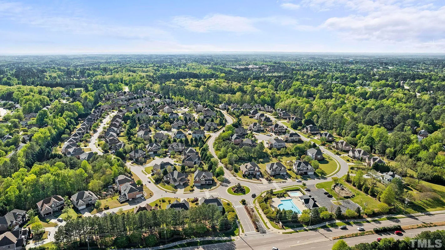 Caul Group-104-Tamarak-Wood-Court-40