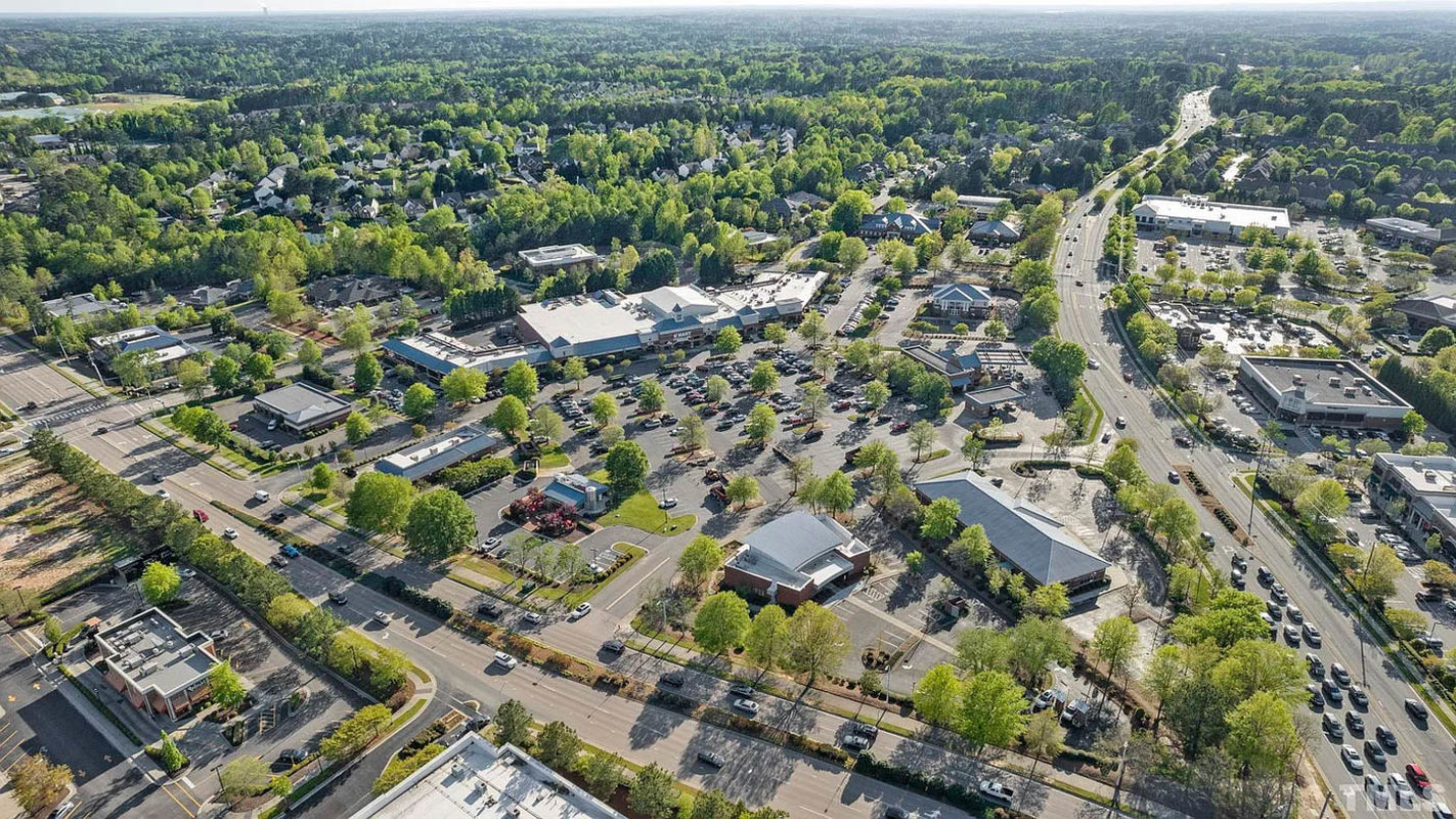 Caul Group-104-Tamarak-Wood-Court-50