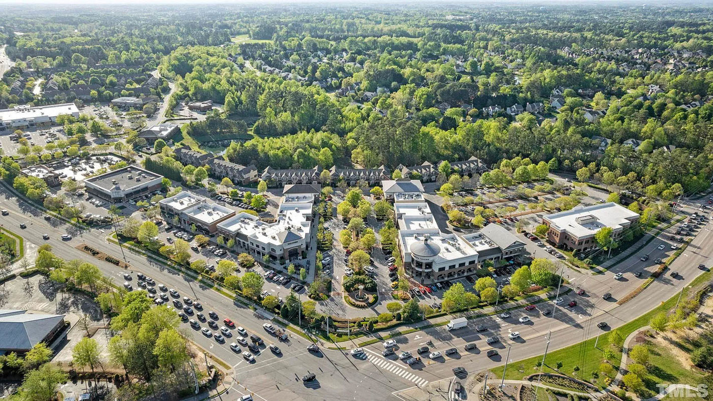 Caul Group-104-Tamarak-Wood-Court-51