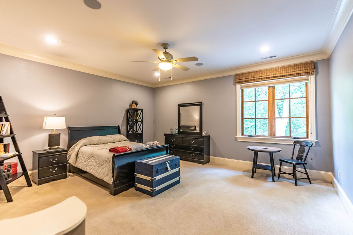 Caul Group-11213 Jonas Ridge-060