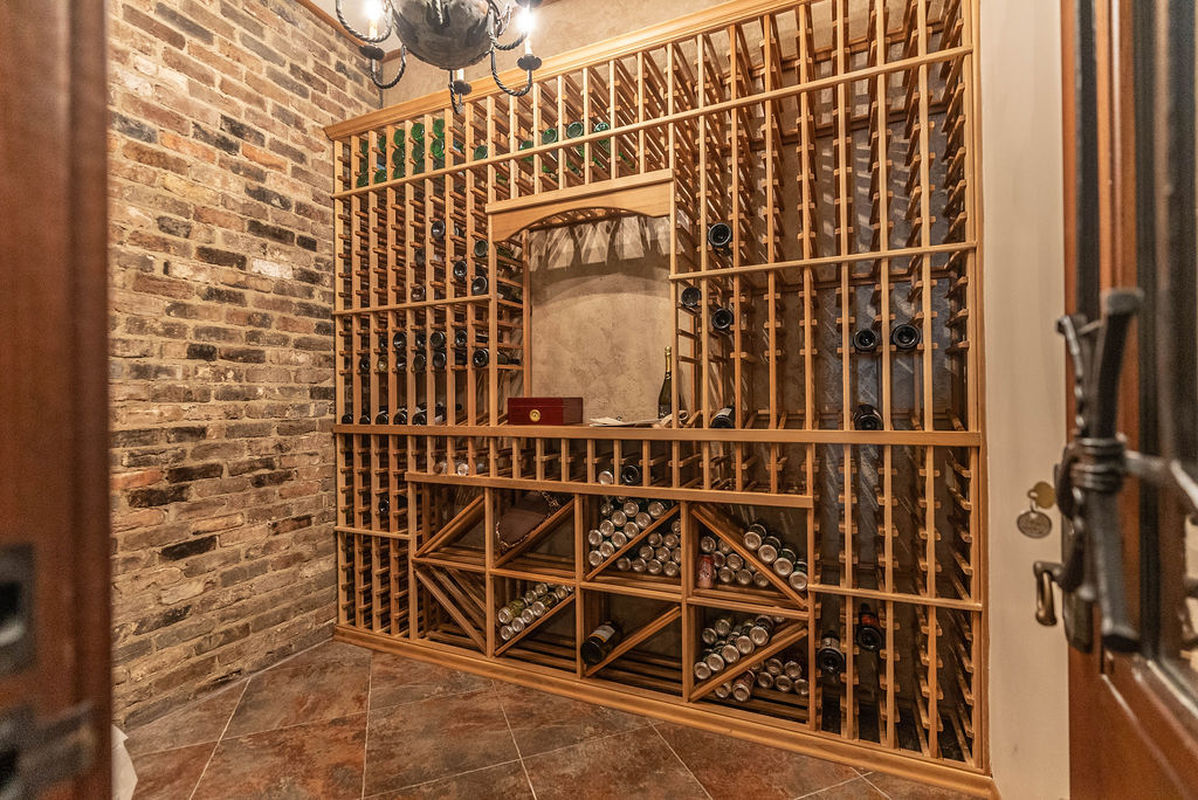 Caul Group-11213 Jonas Ridge-090