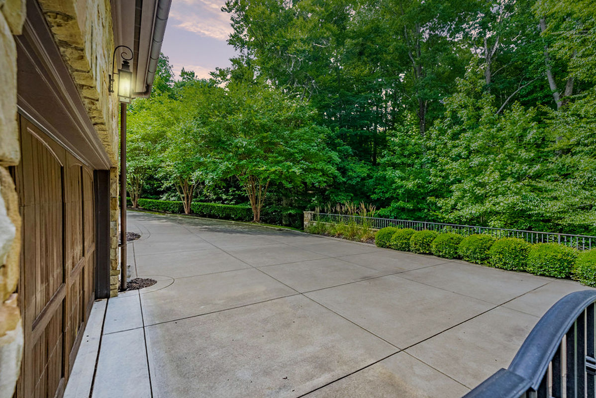 Caul Group-11213 Jonas Ridge-099-twilight