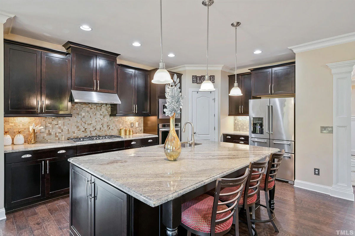 Caul-Group-1137-Hidden-Hills-Drive-14