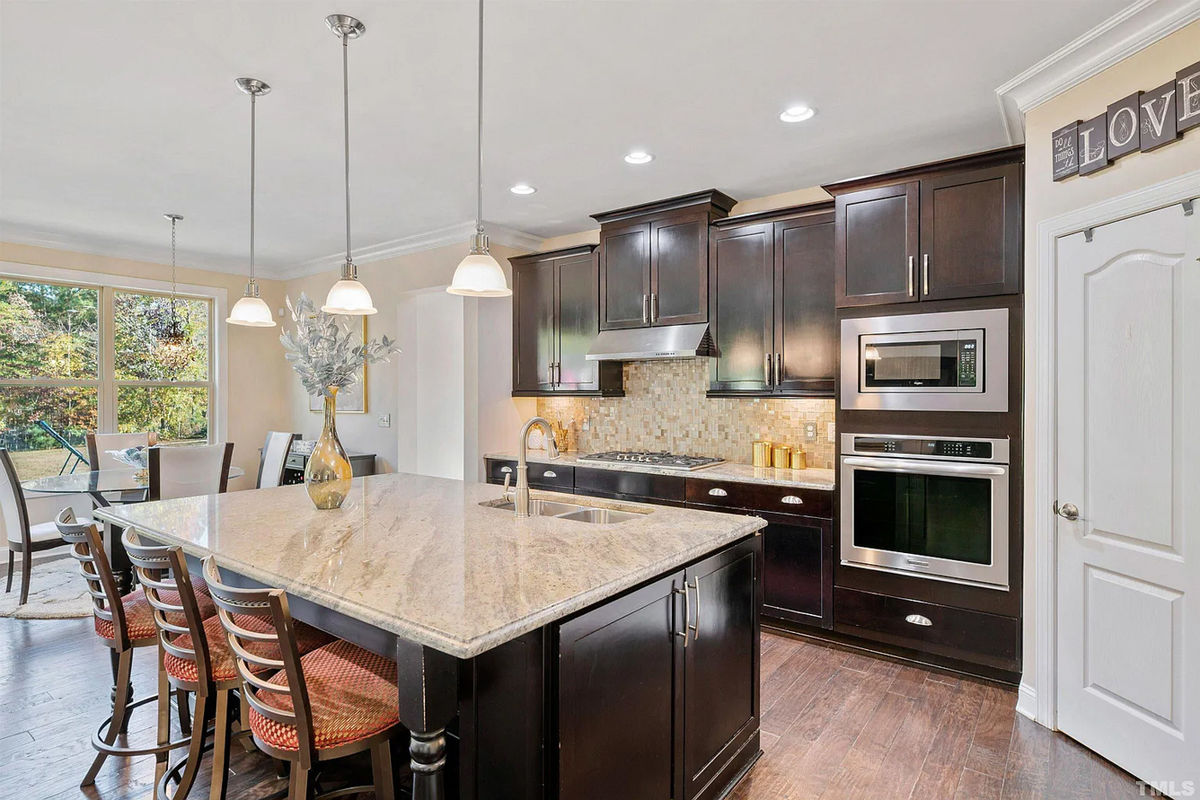 Caul-Group-1137-Hidden-Hills-Drive-15