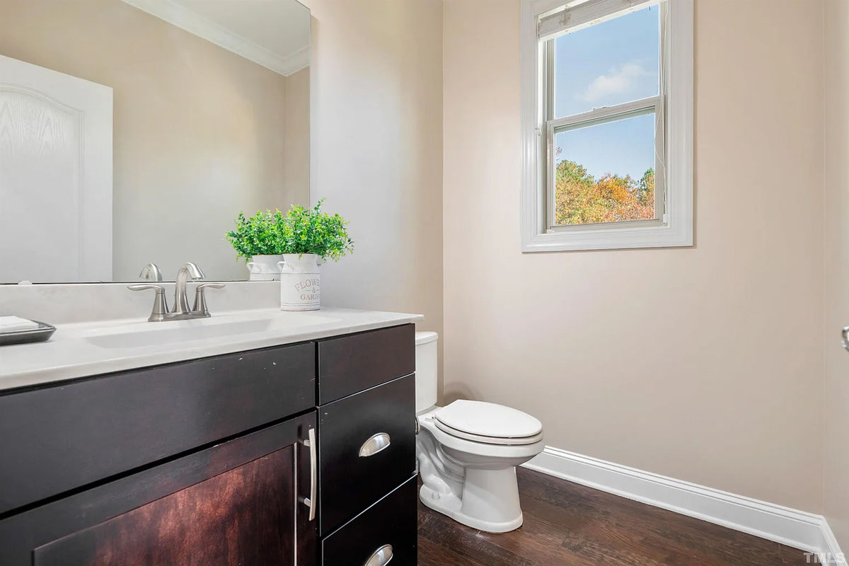 Caul-Group-1137-Hidden-Hills-Drive-18