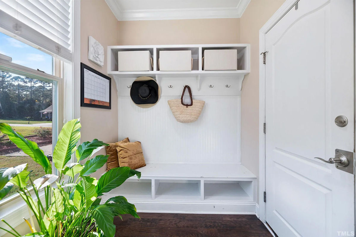 Caul-Group-1137-Hidden-Hills-Drive-19