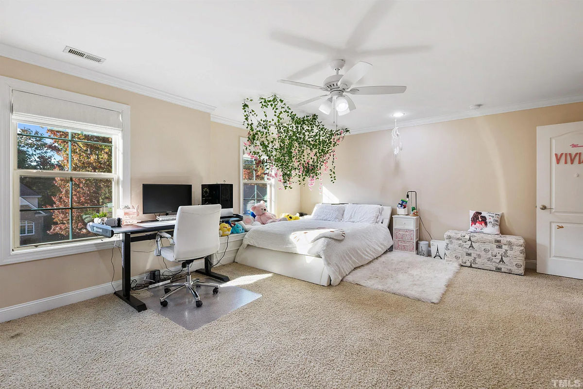 Caul-Group-1137-Hidden-Hills-Drive-31