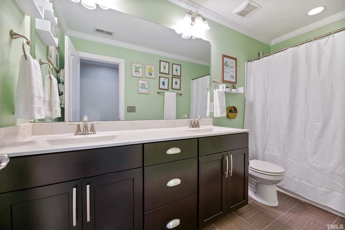 Caul-Group-1137-Hidden-Hills-Drive-33