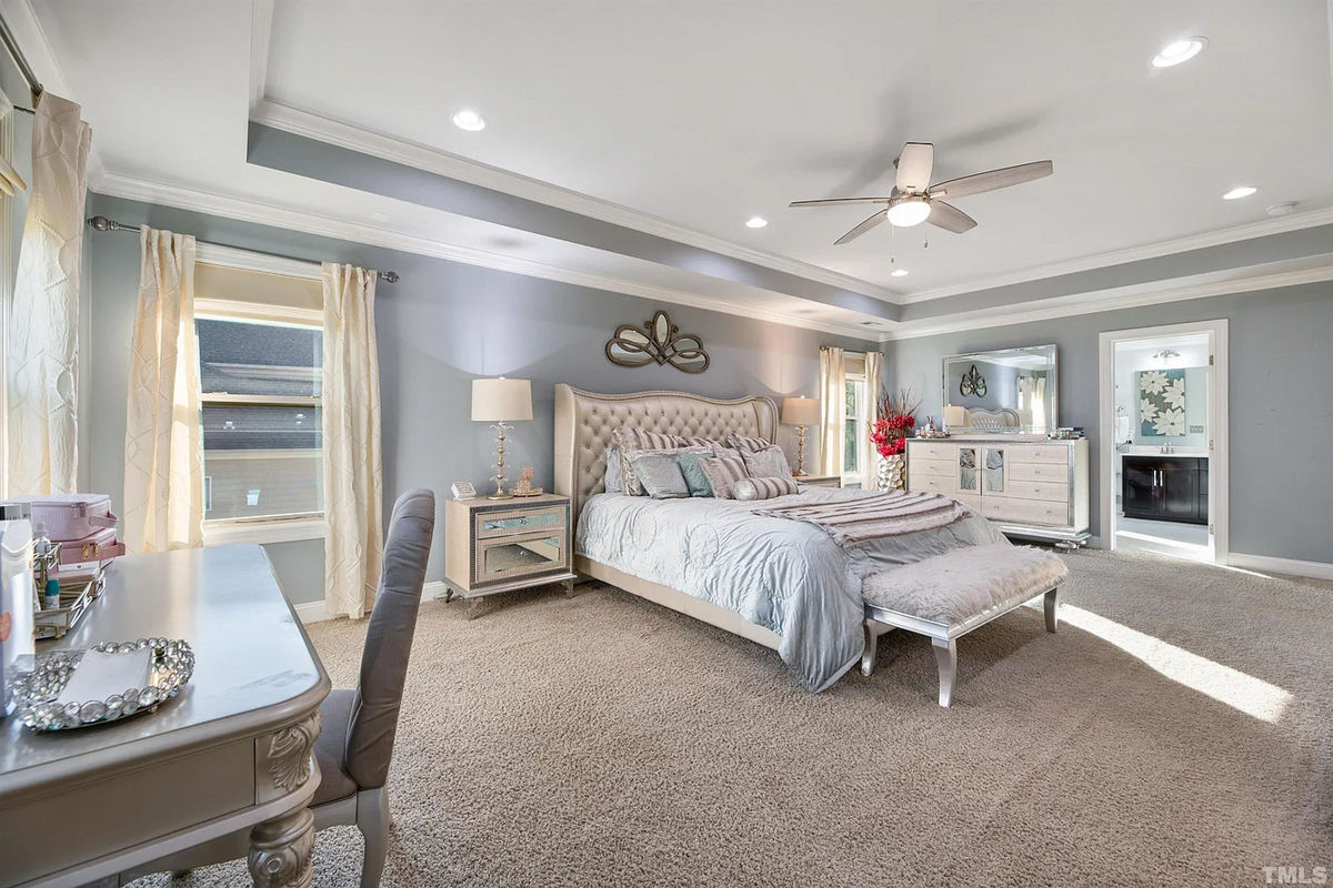 Caul-Group-1137-Hidden-Hills-Drive-35