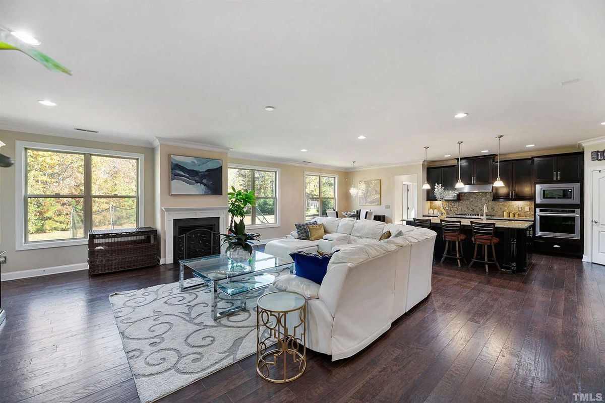 Caul-Group-1137-Hidden-Hills-Drive-9