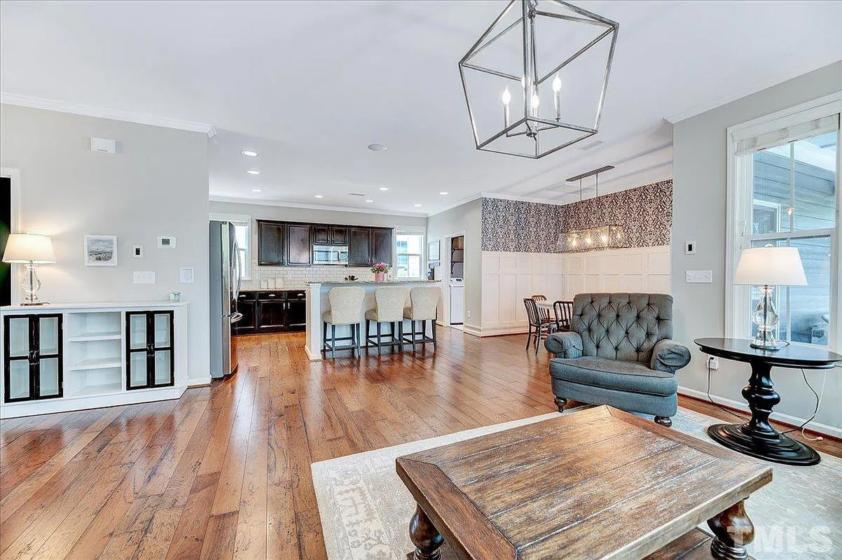 Caul-Group-1170-Marker-Drive-10