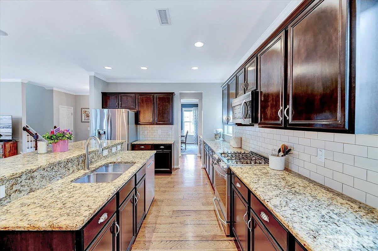 Caul-Group-1170-Marker-Drive-14