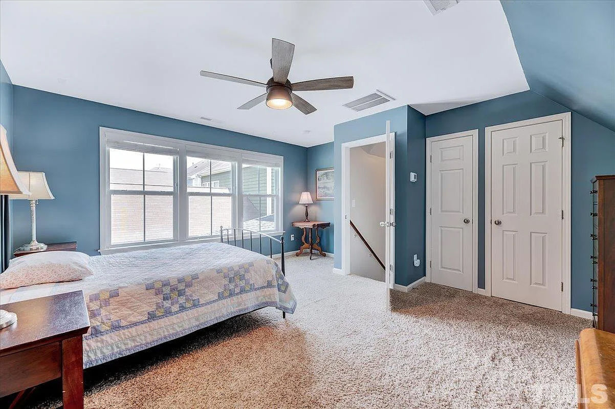 Caul-Group-1170-Marker-Drive-32