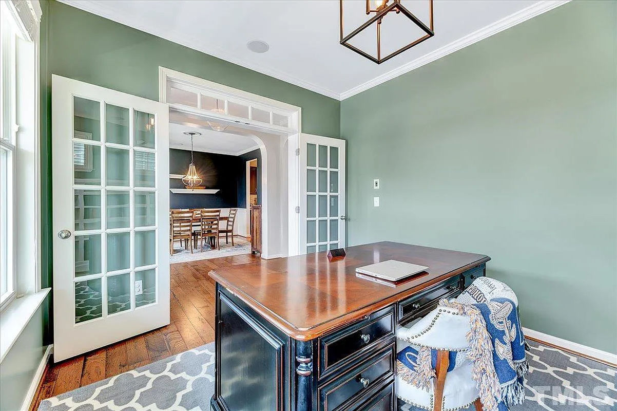 Caul-Group-1170-Marker-Drive-6