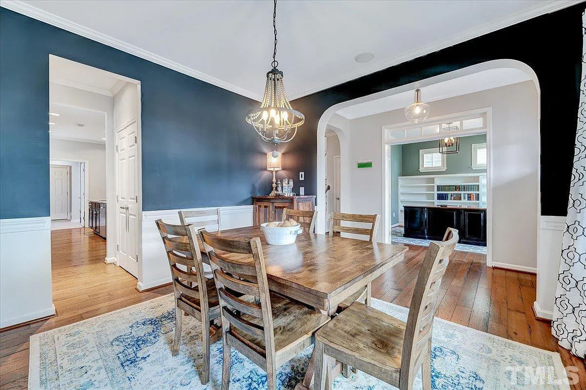 Caul-Group-1170-Marker-Drive-7