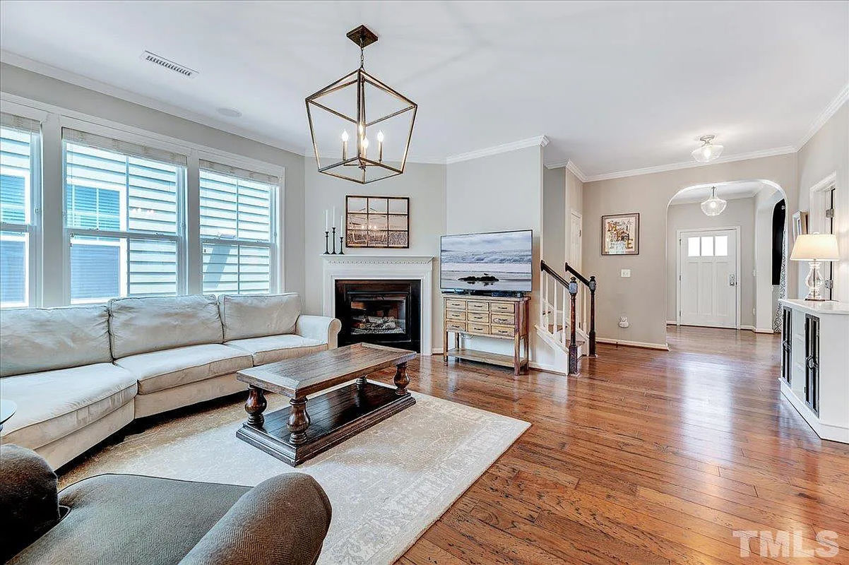 Caul-Group-1170-Marker-Drive-9