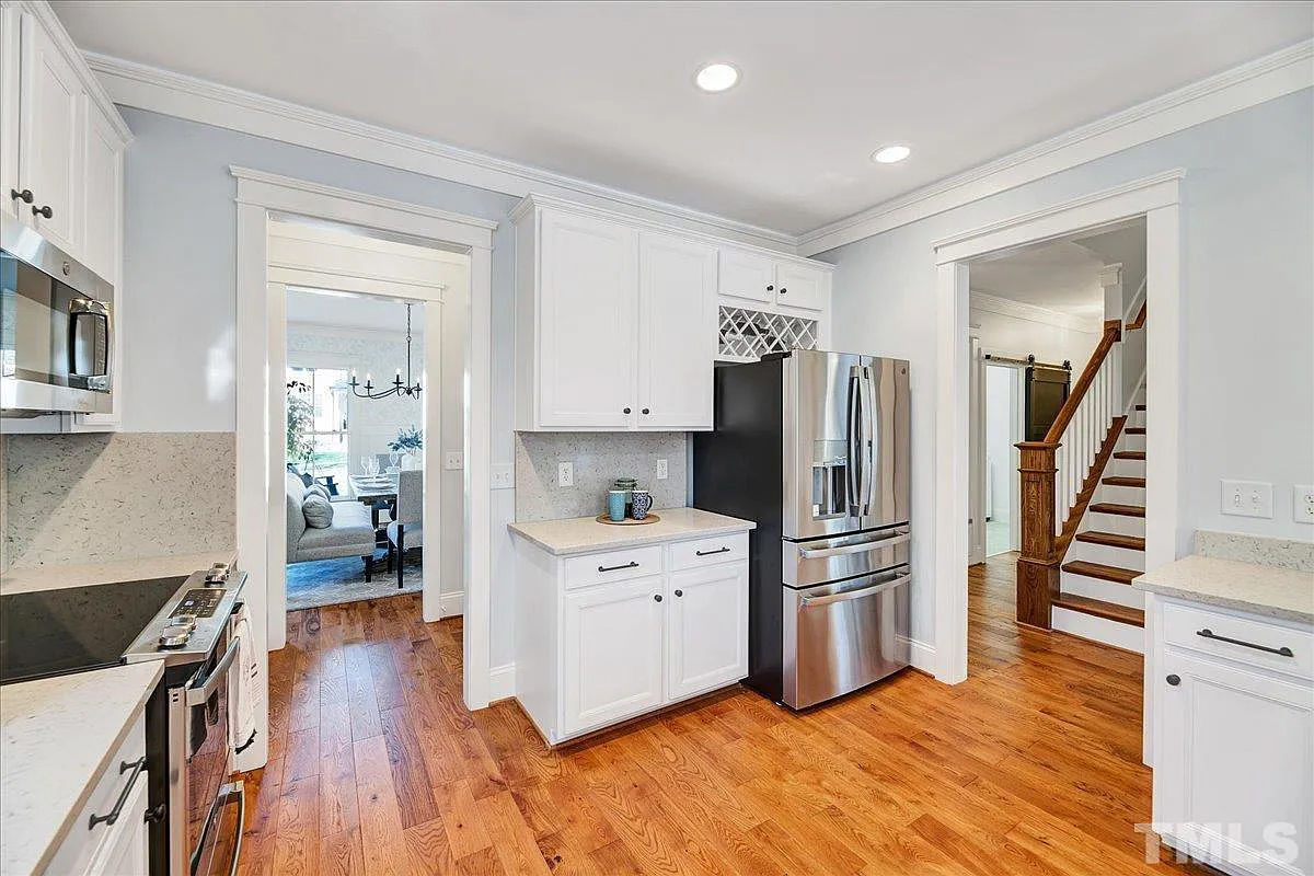 Caul-Group-121-Sunset-Oaks-Drive-16