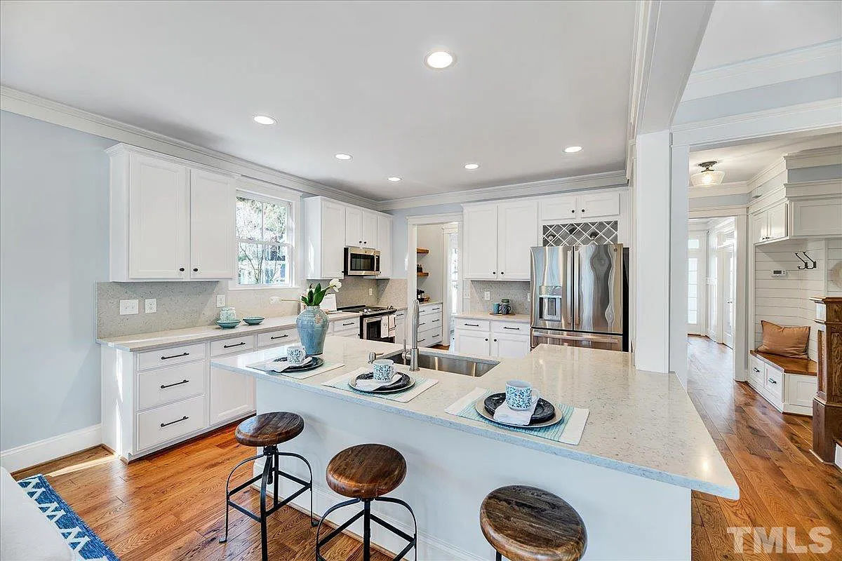 Caul-Group-121-Sunset-Oaks-Drive-18