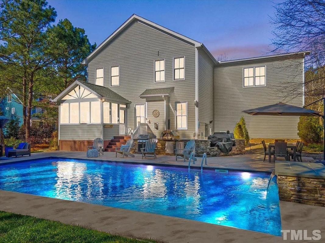 Caul-Group-121-Sunset-Oaks-Drive-2