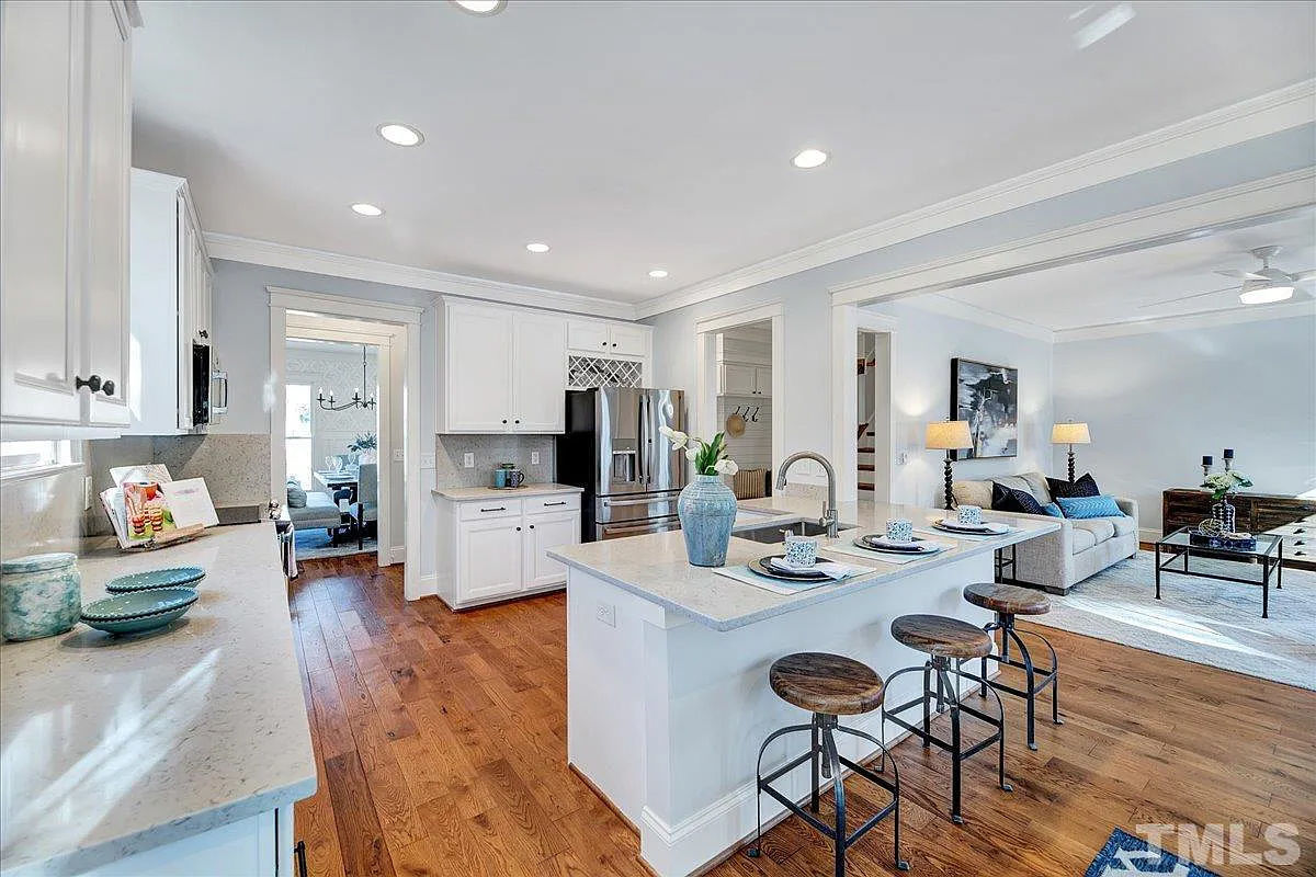 Caul-Group-121-Sunset-Oaks-Drive-20