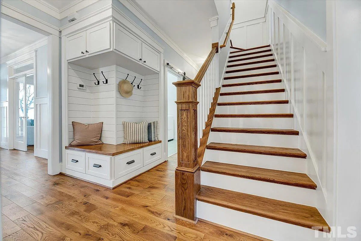 Caul-Group-121-Sunset-Oaks-Drive-26