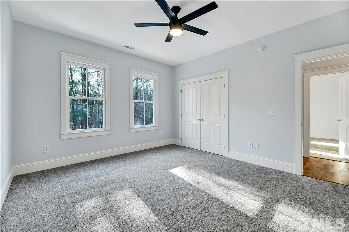 Caul-Group-121-Sunset-Oaks-Drive-31