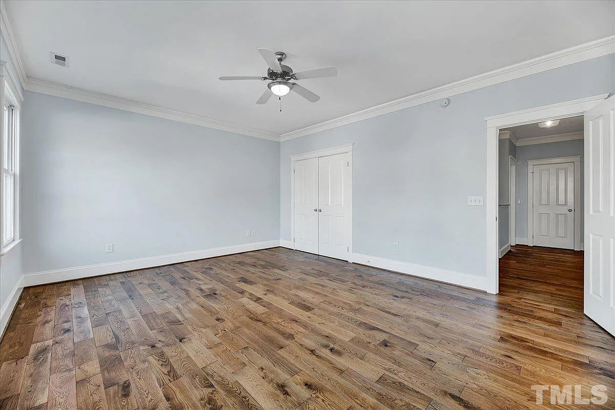 Caul-Group-121-Sunset-Oaks-Drive-39