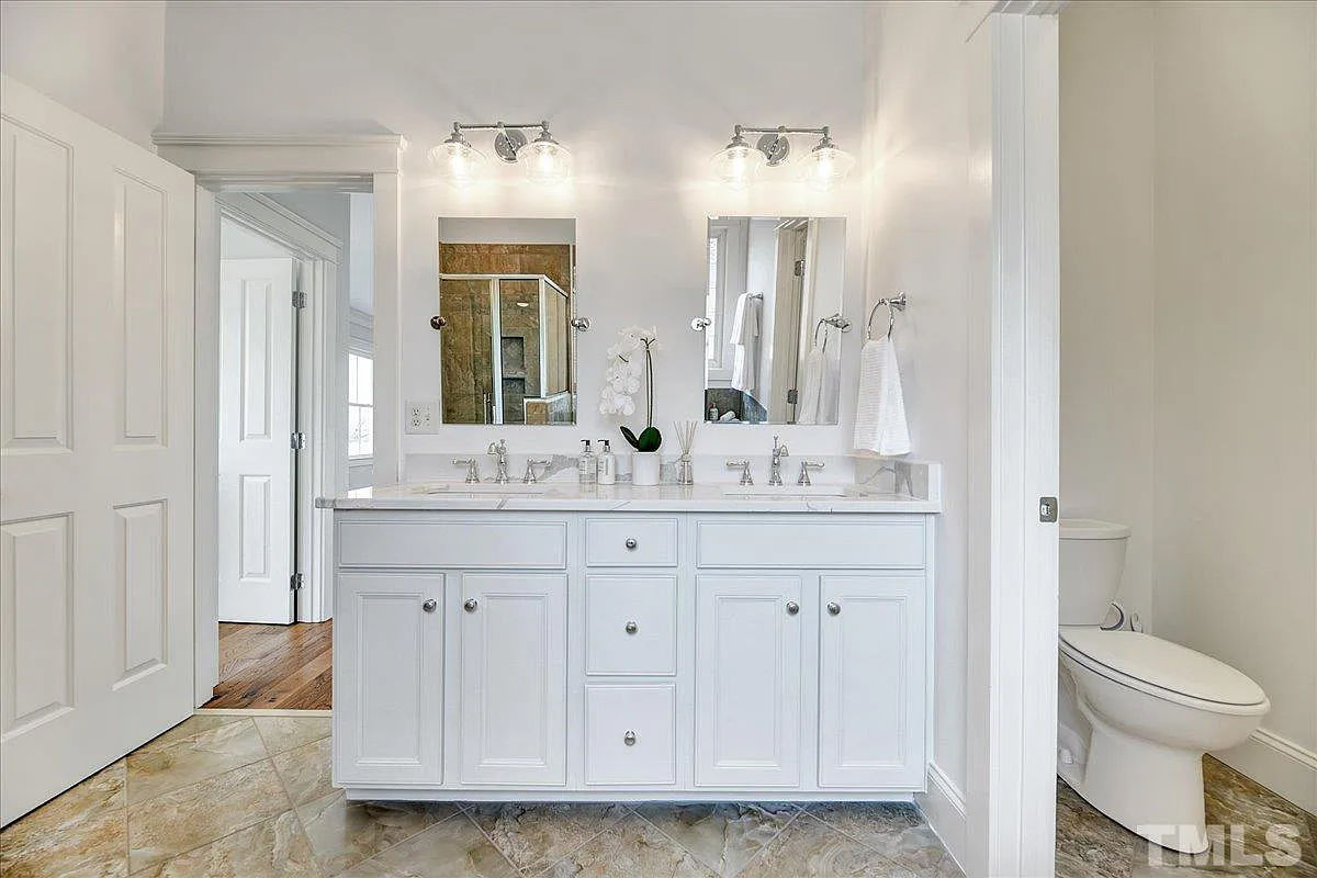 Caul-Group-121-Sunset-Oaks-Drive-44