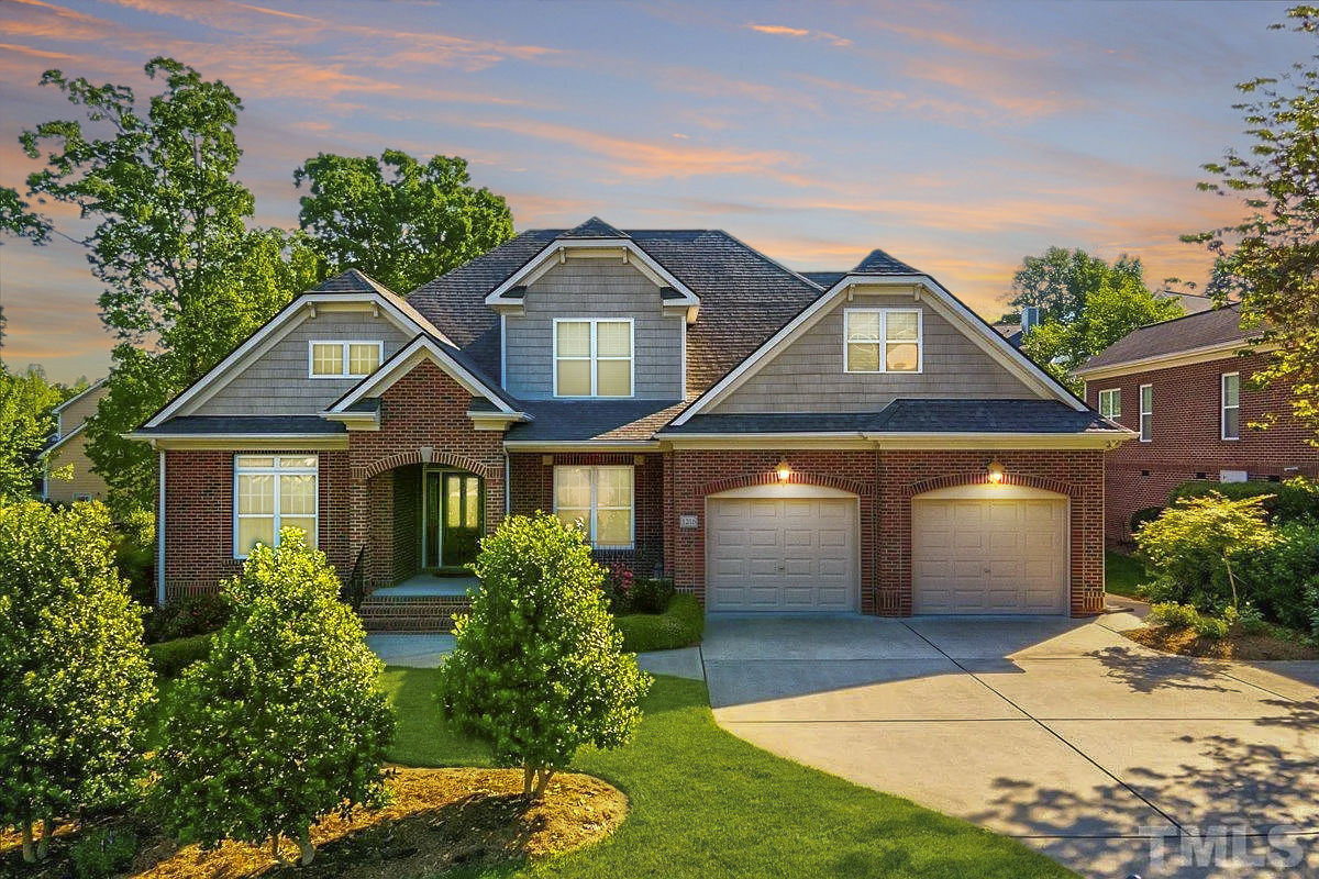 Caul-Group-1216-Shining-Water-Lane-1-twilight