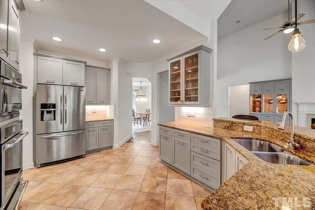 Caul-Group-1216-Shining-Water-Lane-19