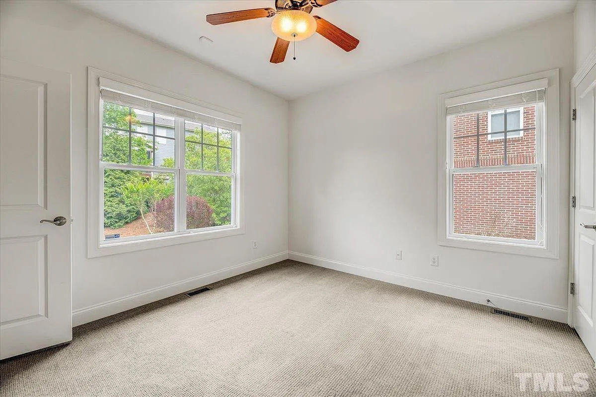 Caul-Group-1216-Shining-Water-Lane-25