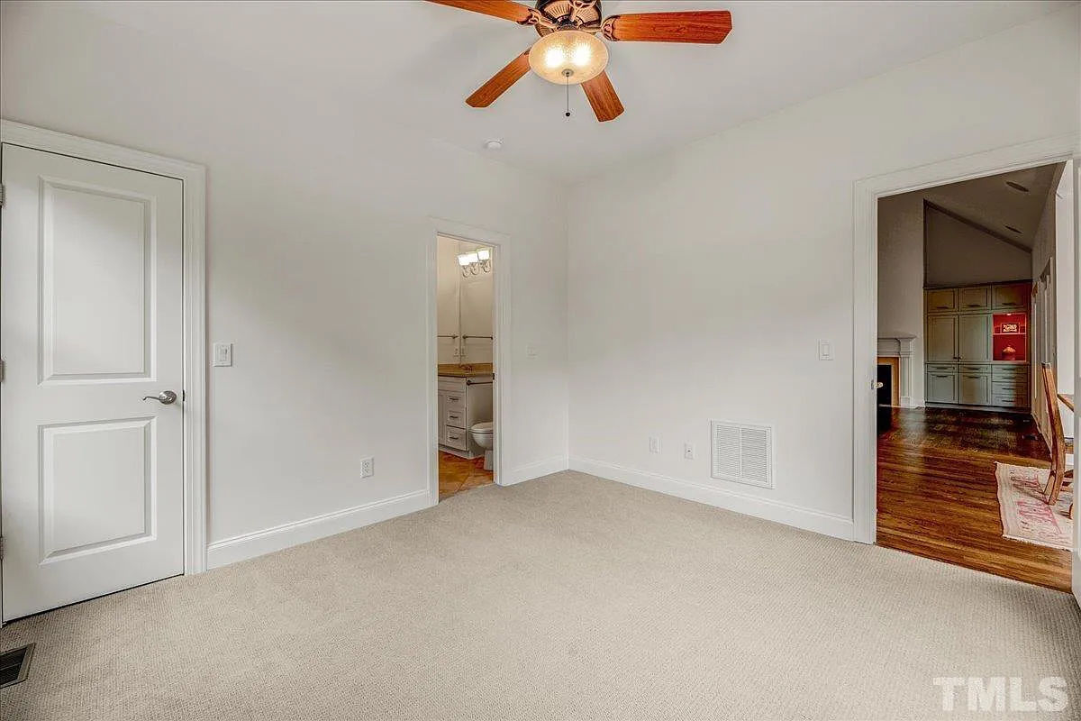 Caul-Group-1216-Shining-Water-Lane-26