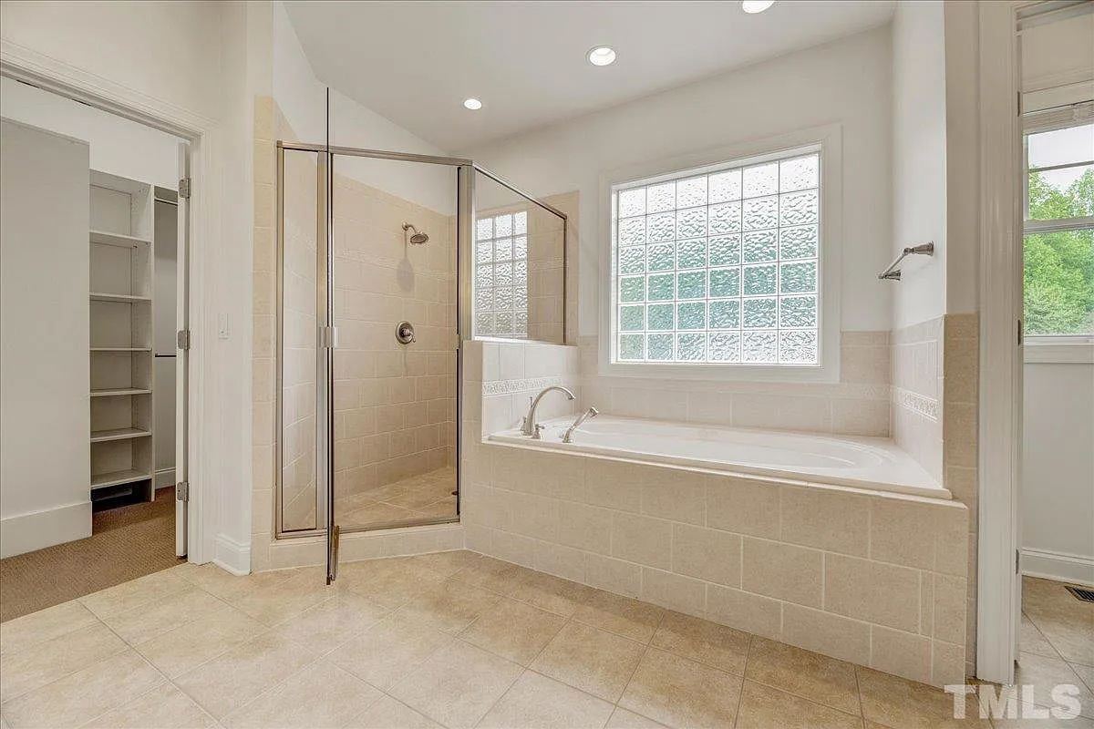 Caul-Group-1216-Shining-Water-Lane-33