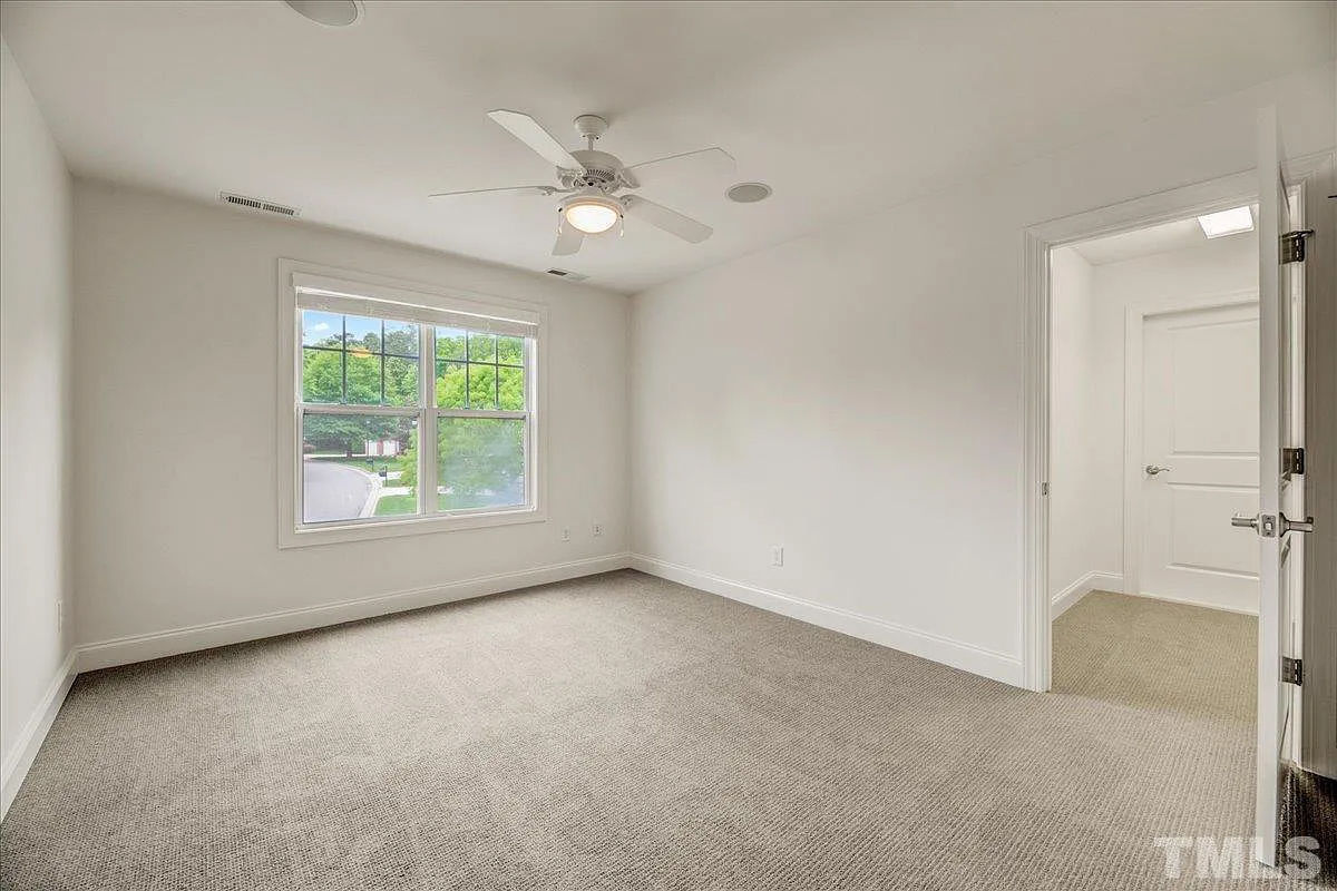 Caul-Group-1216-Shining-Water-Lane-36