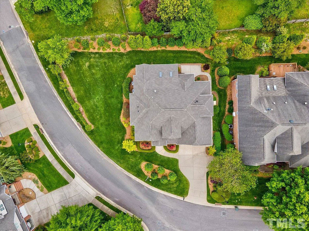 Caul-Group-1216-Shining-Water-Lane-50