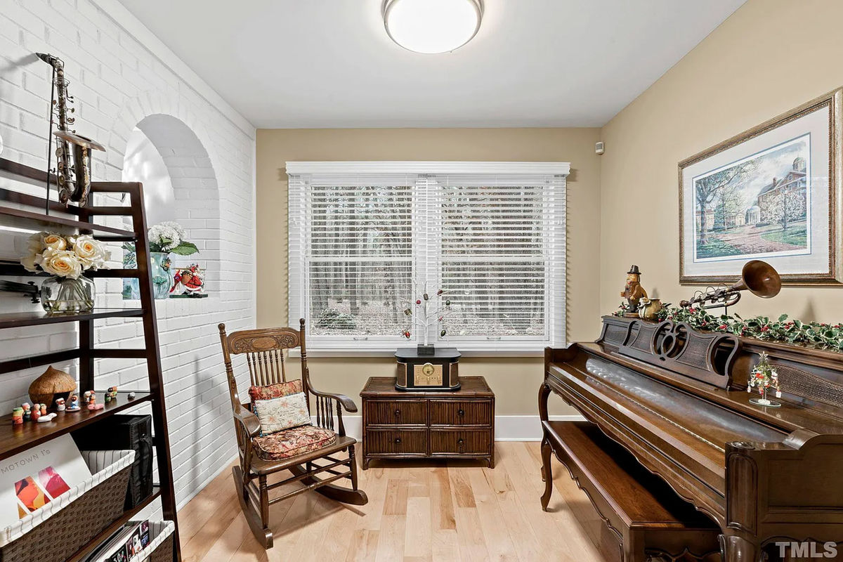 Caul-Group-1216-Teaberry-Court-14