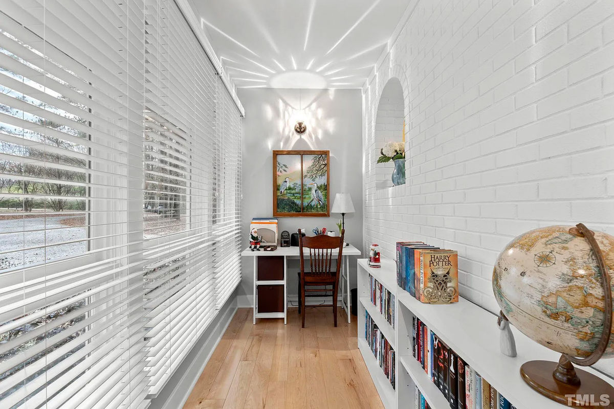 Caul-Group-1216-Teaberry-Court-15