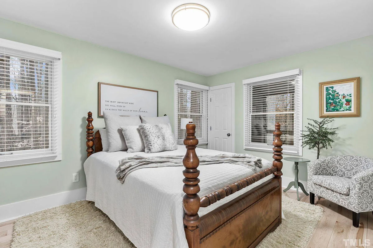 Caul-Group-1216-Teaberry-Court-29