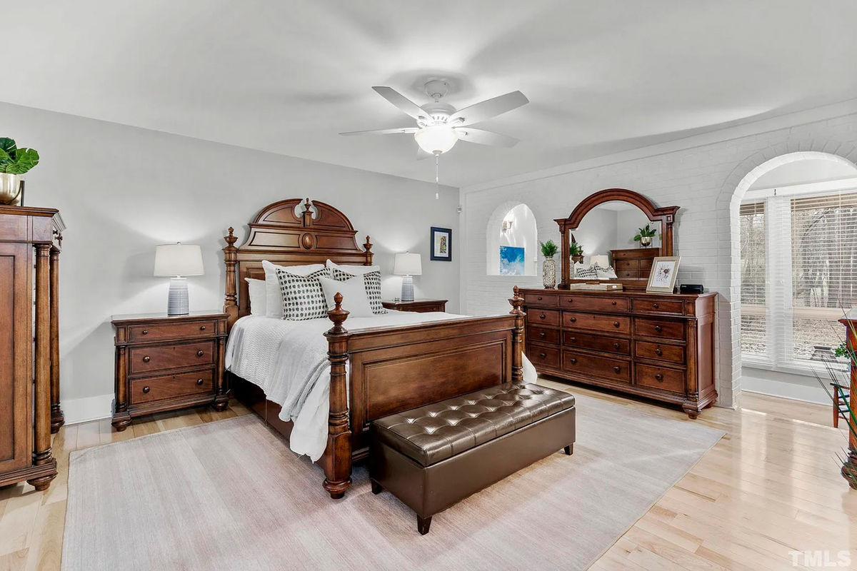 Caul-Group-1216-Teaberry-Court-30