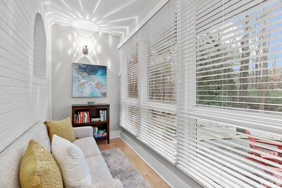 Caul-Group-1216-Teaberry-Court-32