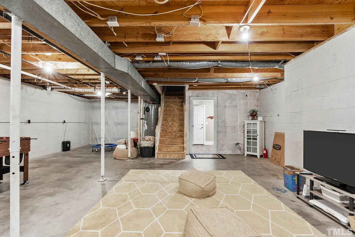 Caul-Group-1216-Teaberry-Court-44