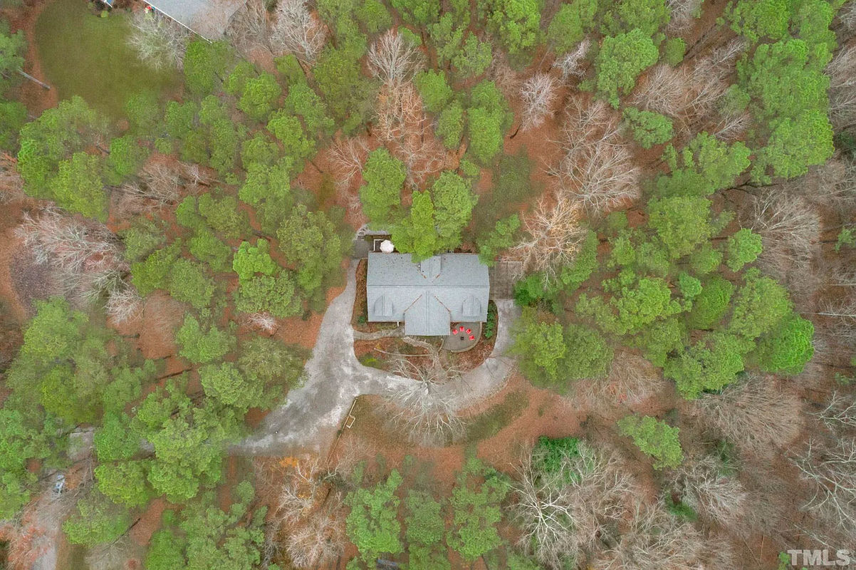 Caul-Group-1216-Teaberry-Court-55