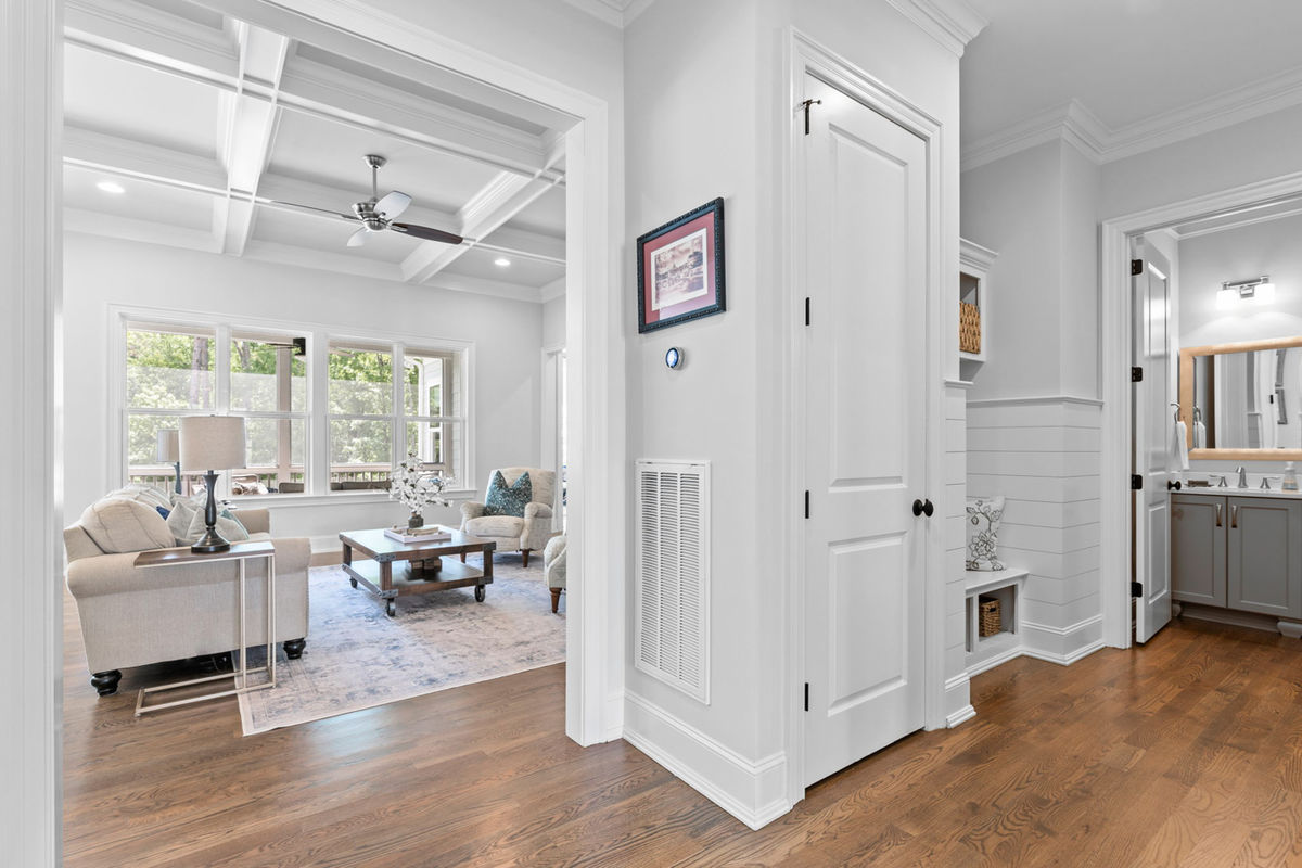 Caul Group-1233 Lowland St-15 hallway