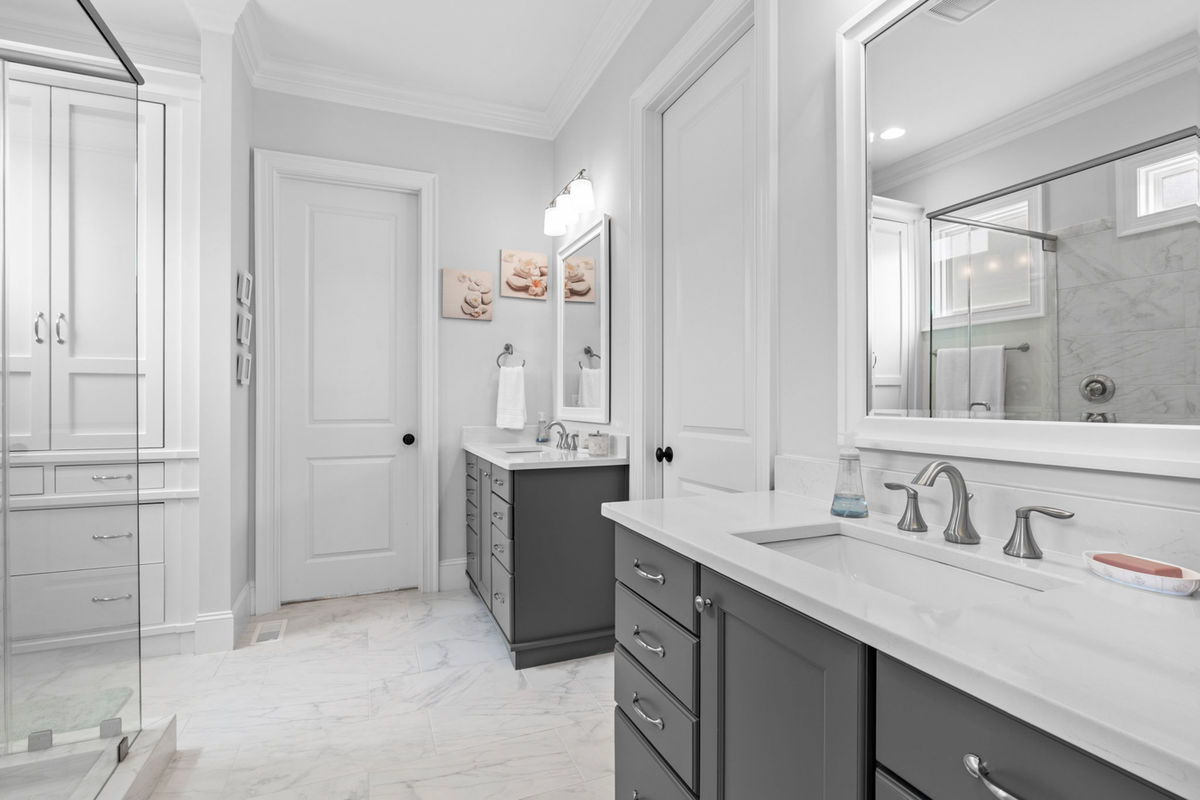 Caul Group-1233 Lowland St-40 master bath