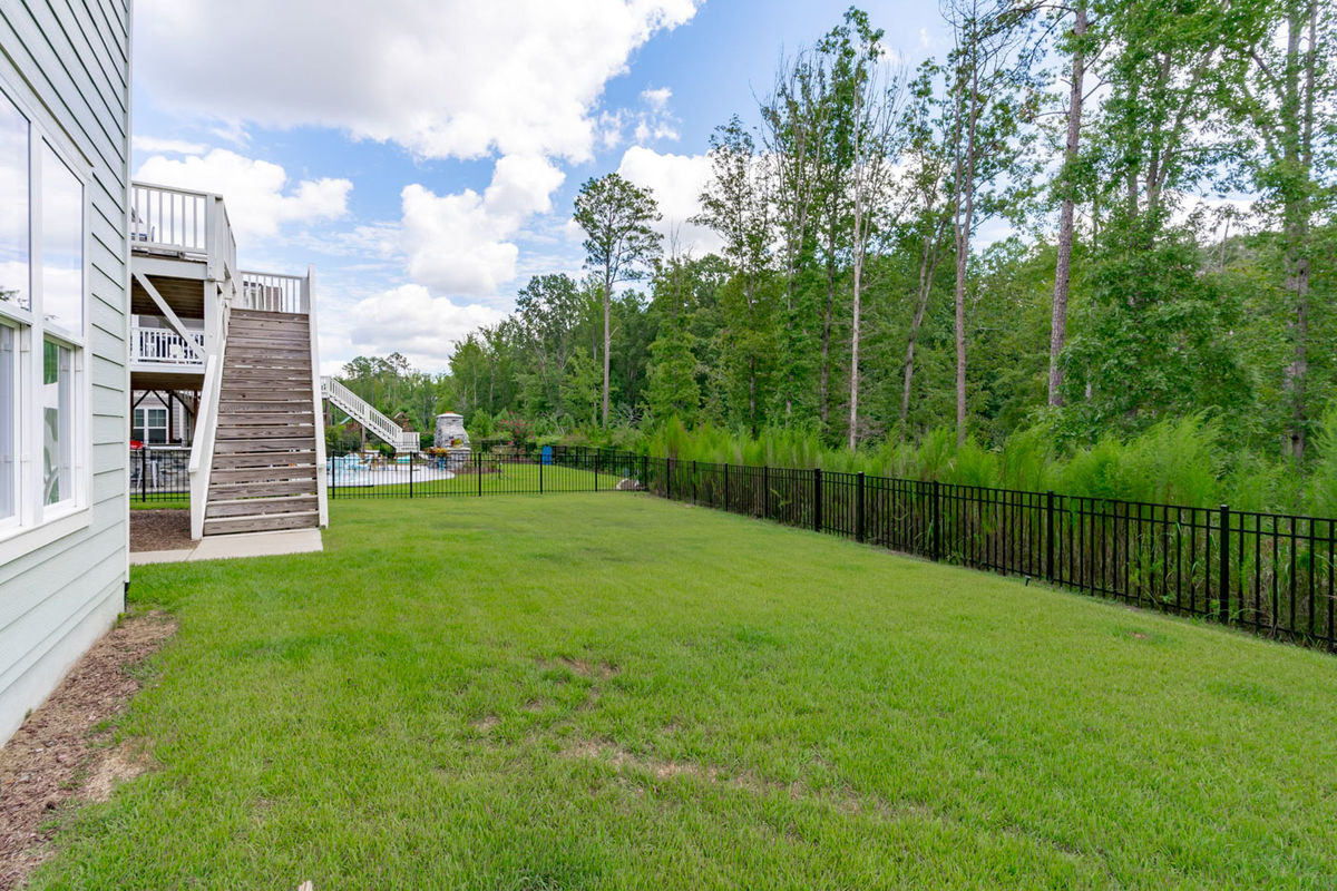 Caul Group-1233 Lowland St-76 back exterior