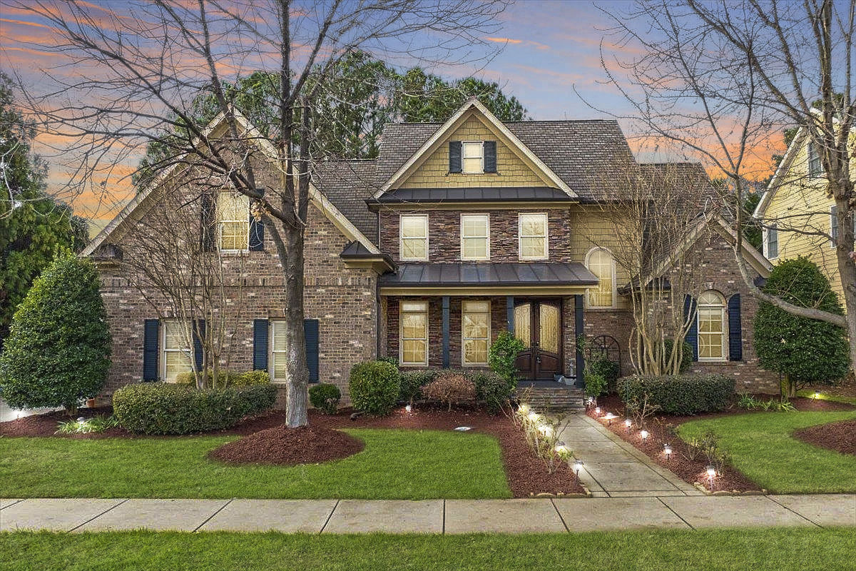 Caul-Group-12805-Rosalie-Street-1-twilight